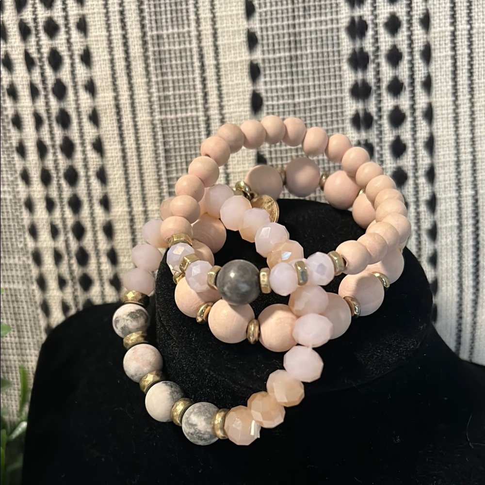 Pink and Gold Beaded Bracelet Set NEW